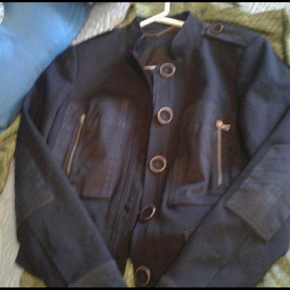 Final  Trina Turk Black Little Jacket (1) - Picture 2 of 6